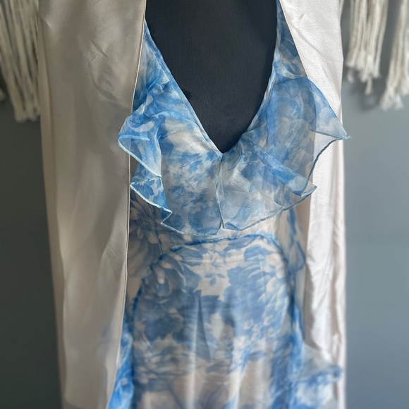 Alice McCALL Oh My Goddess Open-Back Ruffled Floral-Print Silk - Picture 4 of 10